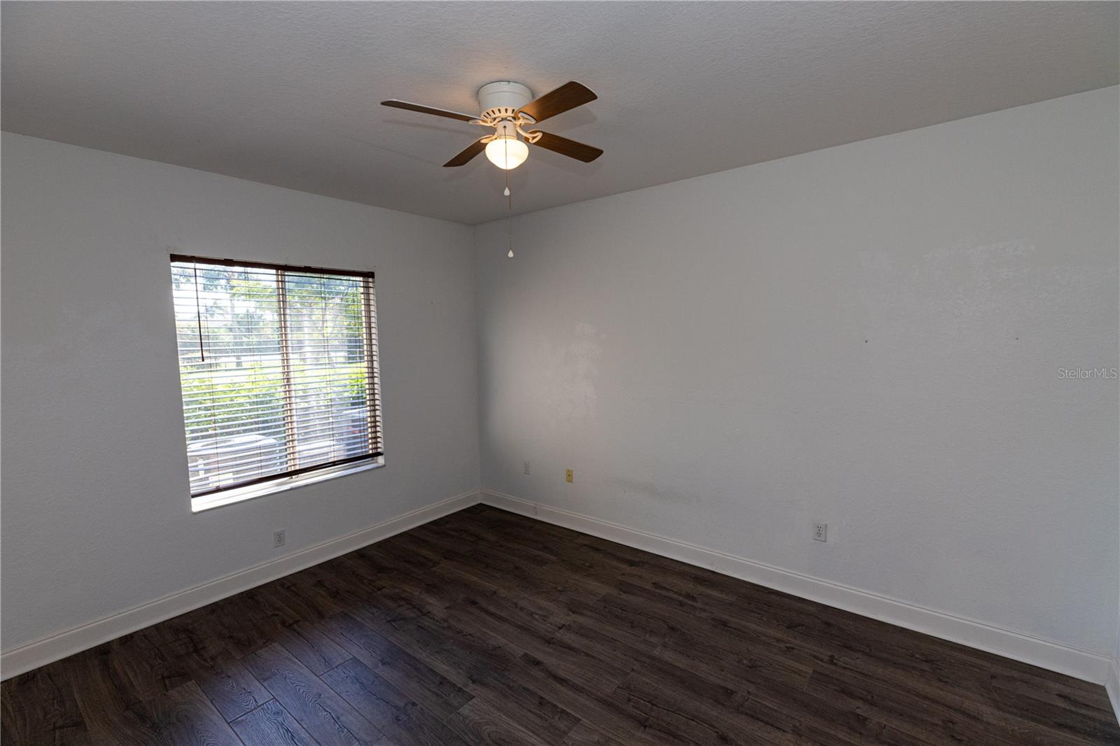 Image 10 of 19 For 6481 Aragon Way 101