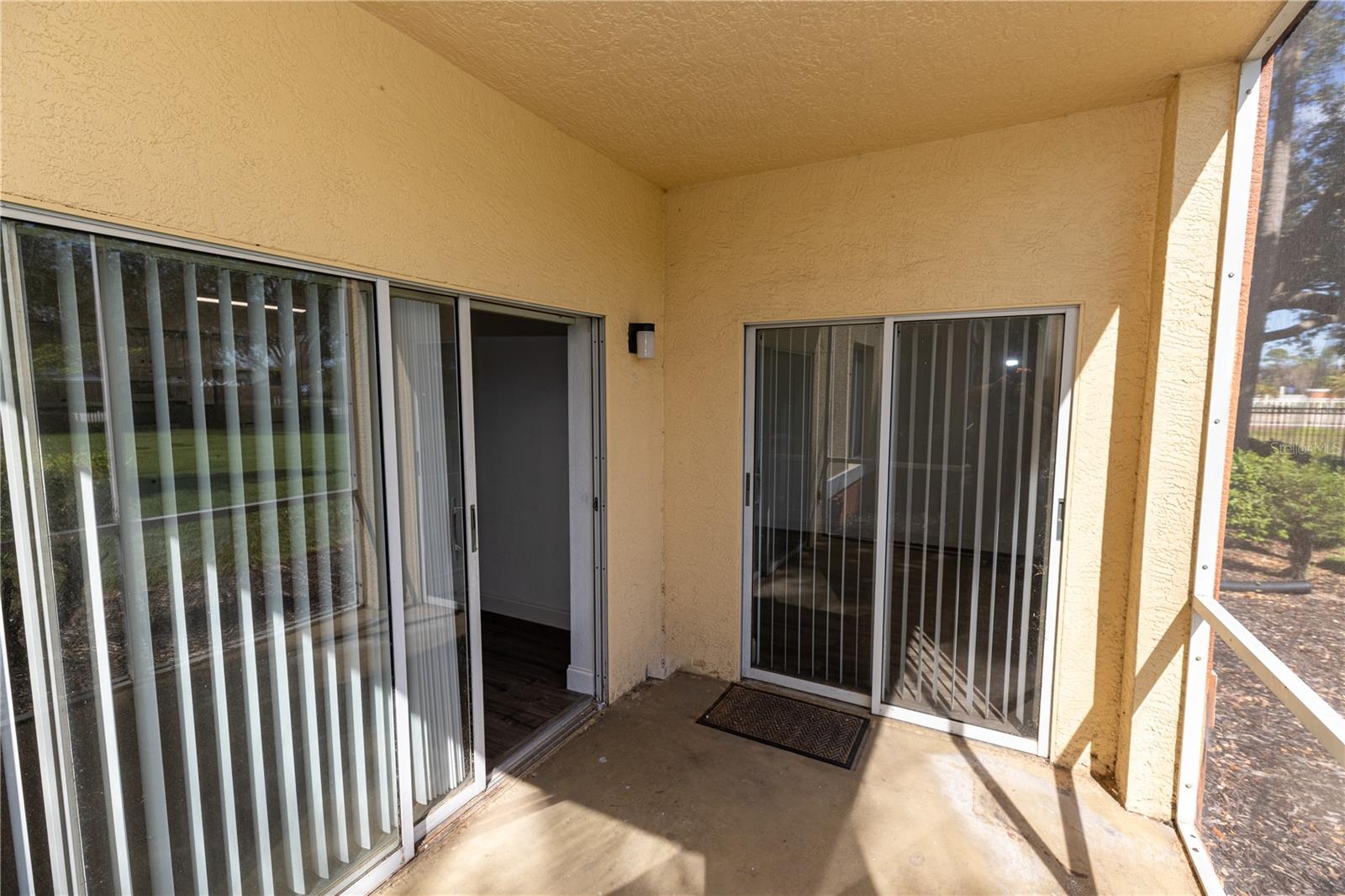 Image 14 of 19 For 6481 Aragon Way 101