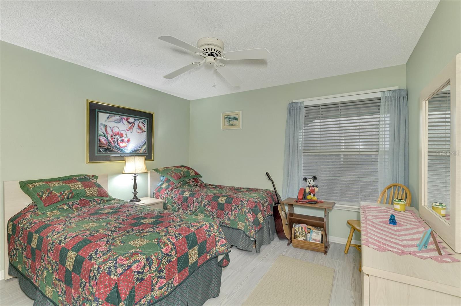 Image 14 of 24 For 934 Capri Isles Boulevard 111