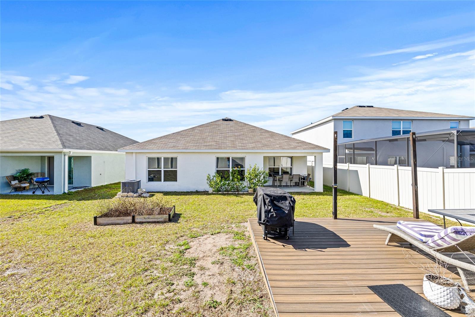 Image 17 of 32 For 16766 Carlton Pond Street