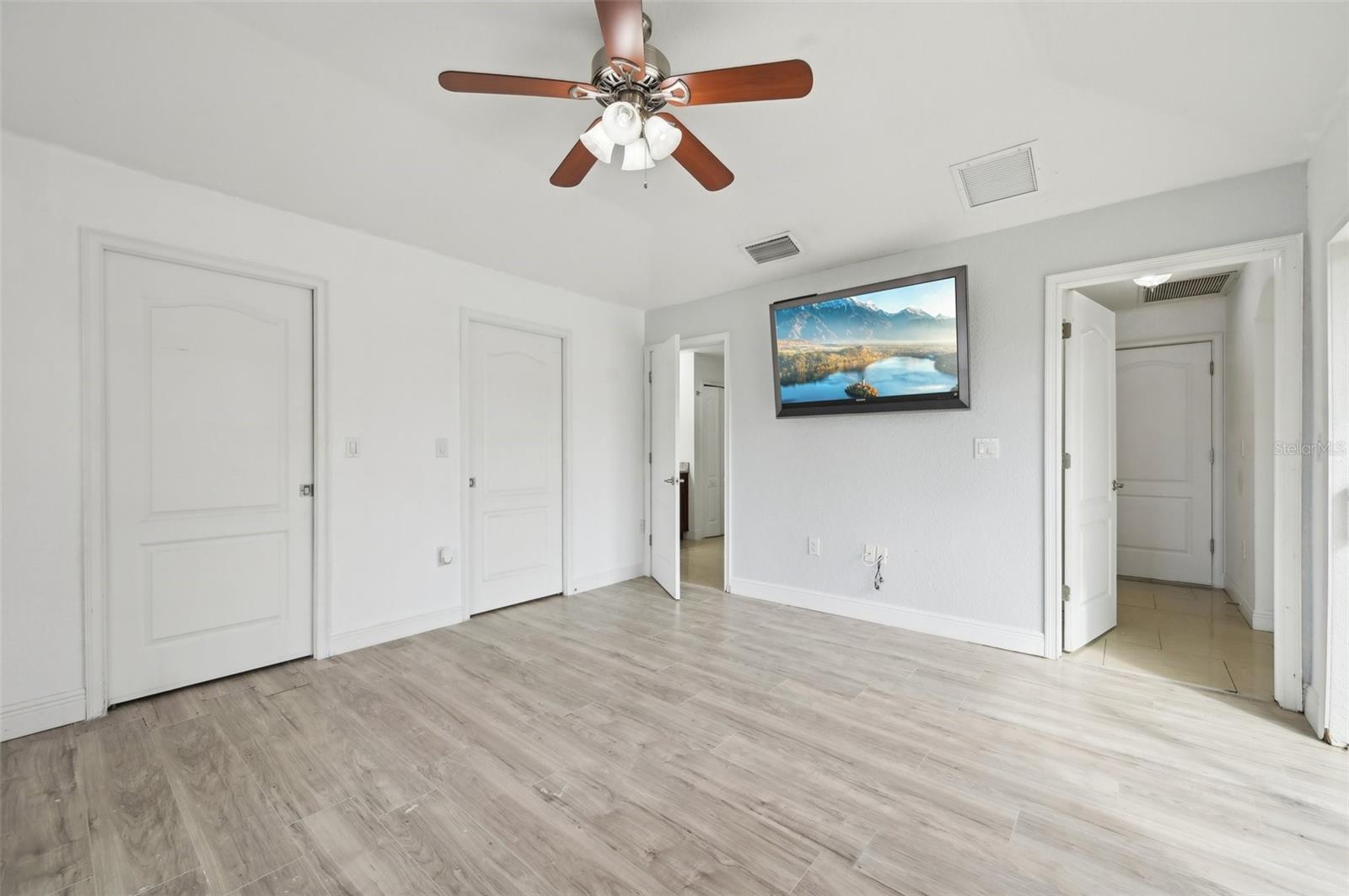 Image 30 of 42 For 13421 Gershwin Lane