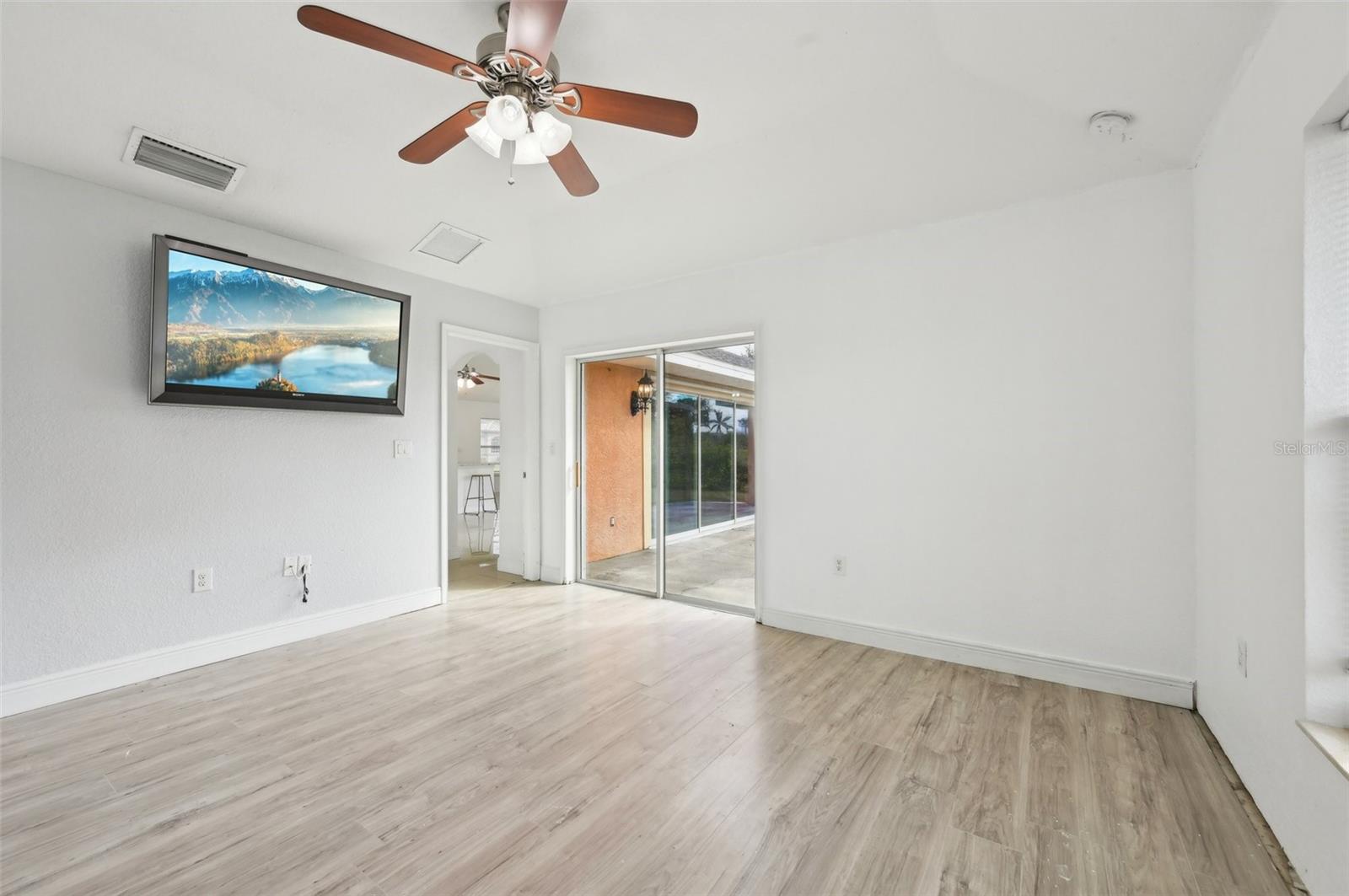 Image 31 of 42 For 13421 Gershwin Lane
