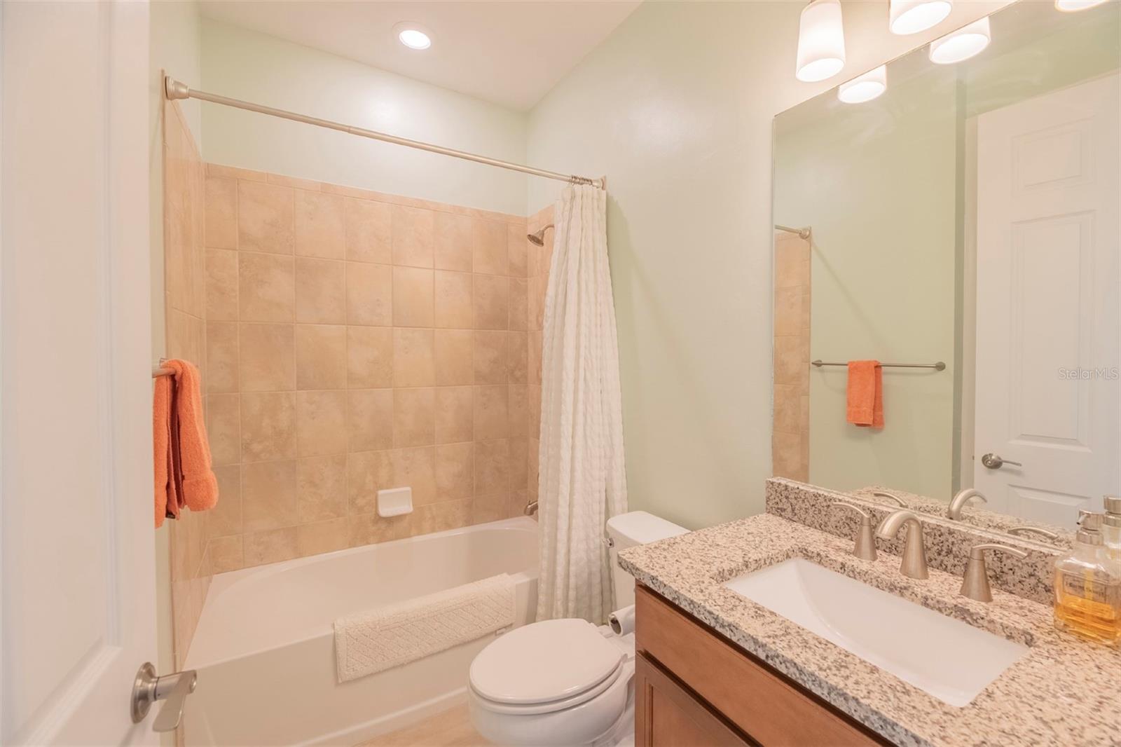 Image 17 of 42 For 13164 Rinella Street