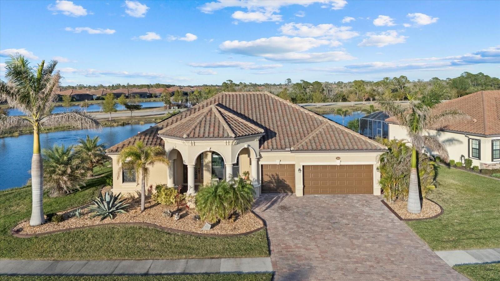 Details for 20450 Passagio Drive, VENICE, FL 34293