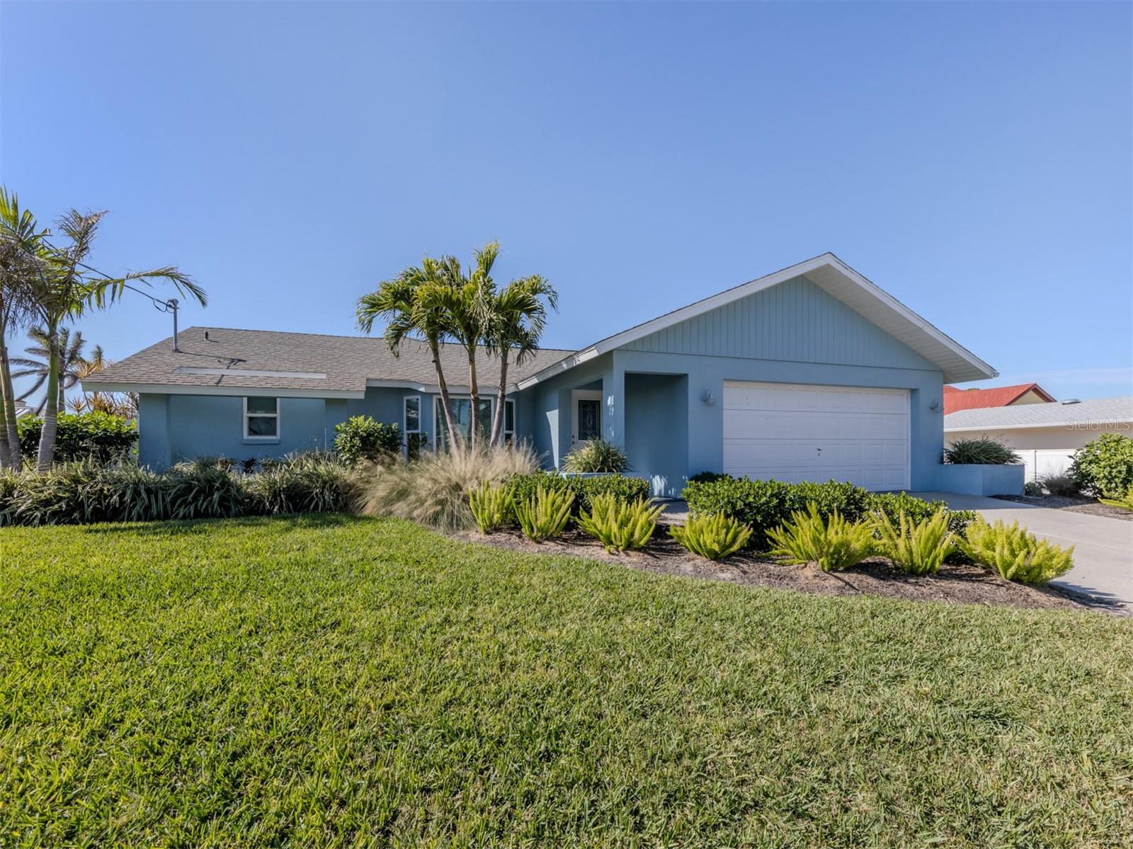 Details for 900 Osprey Street, VENICE, FL 34285