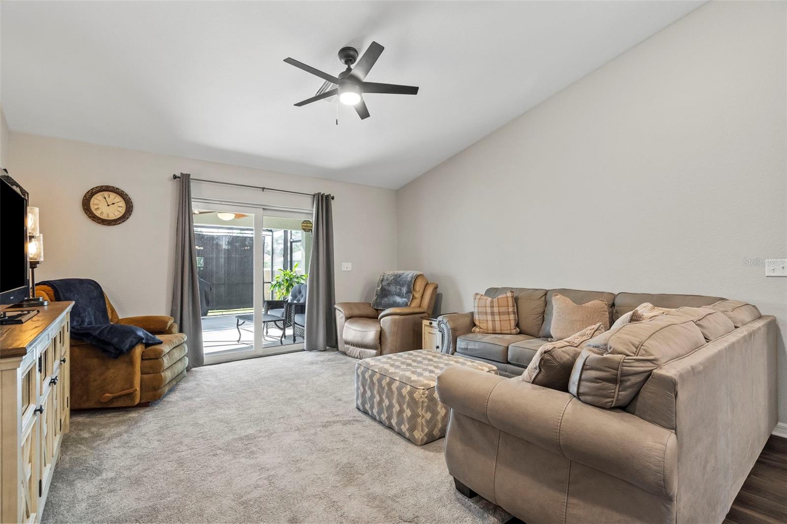 Image 12 of 31 For 2949 Jaylene Road