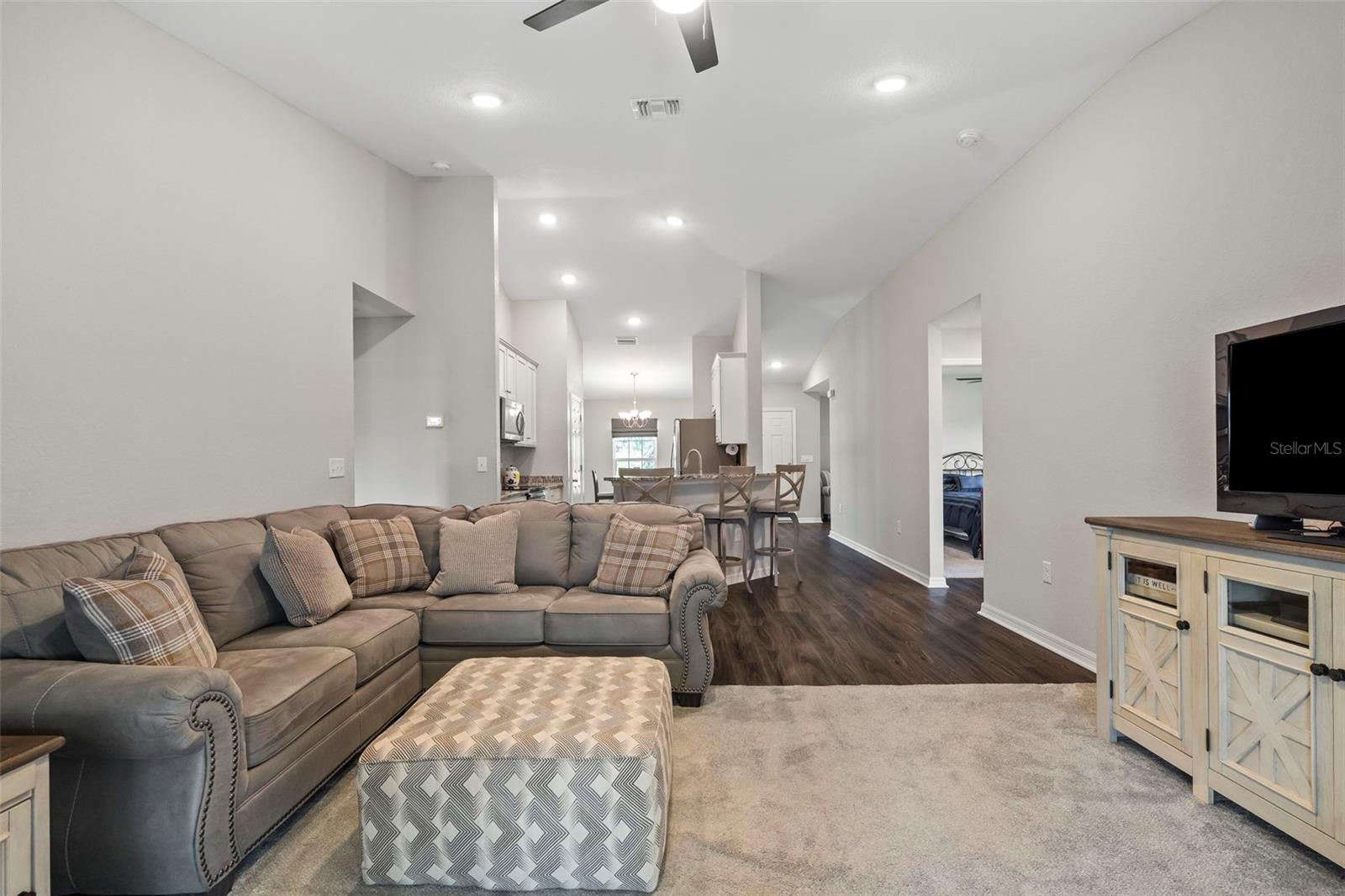 Image 4 of 31 For 2949 Jaylene Road