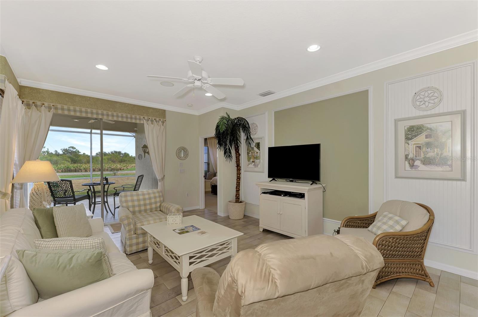 Image 13 of 51 For 4259 Whispering Oaks Drive