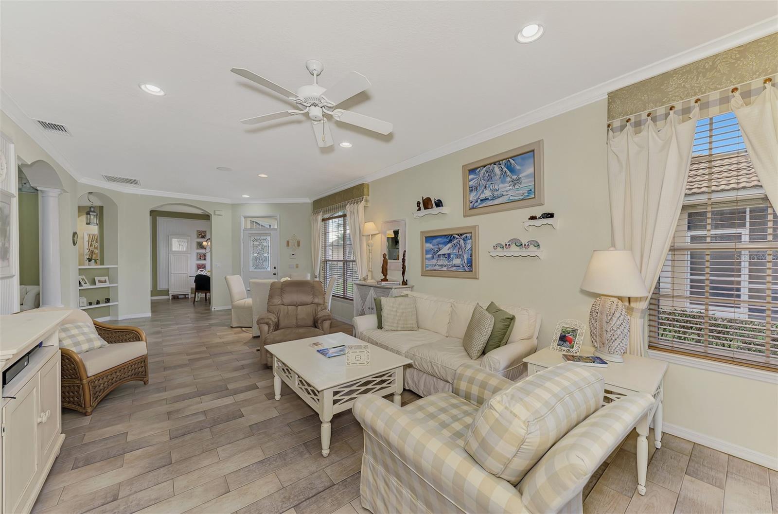 Image 14 of 51 For 4259 Whispering Oaks Drive