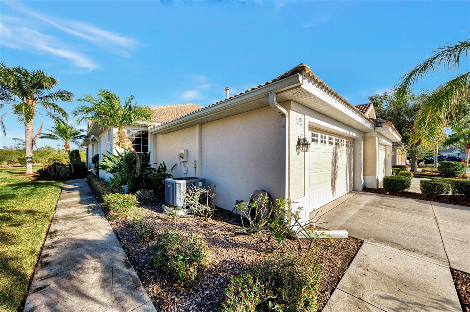 Image 7 of 51 For 4259 Whispering Oaks Drive