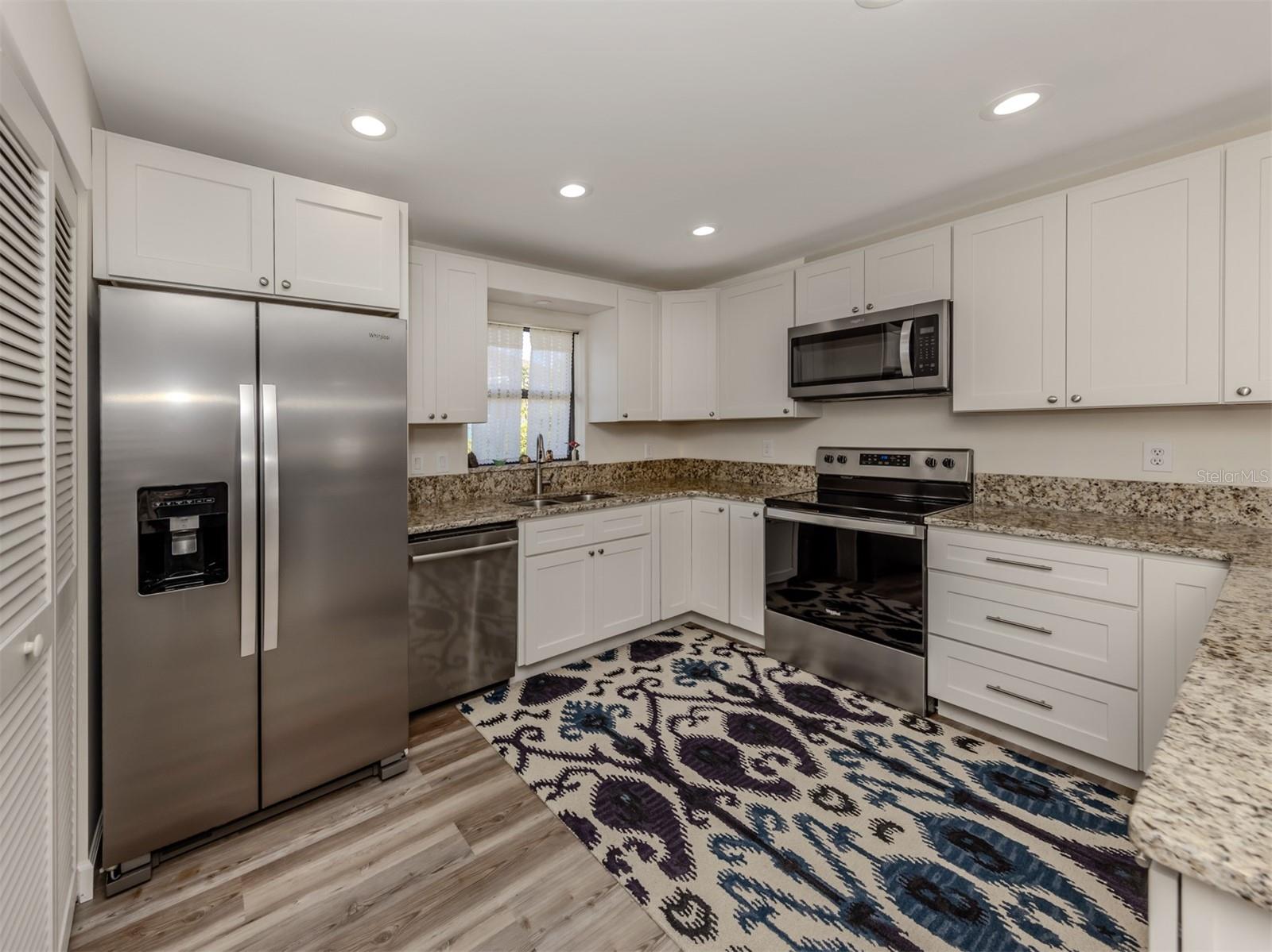 Image 18 of 74 For 4060 Barbary Lane