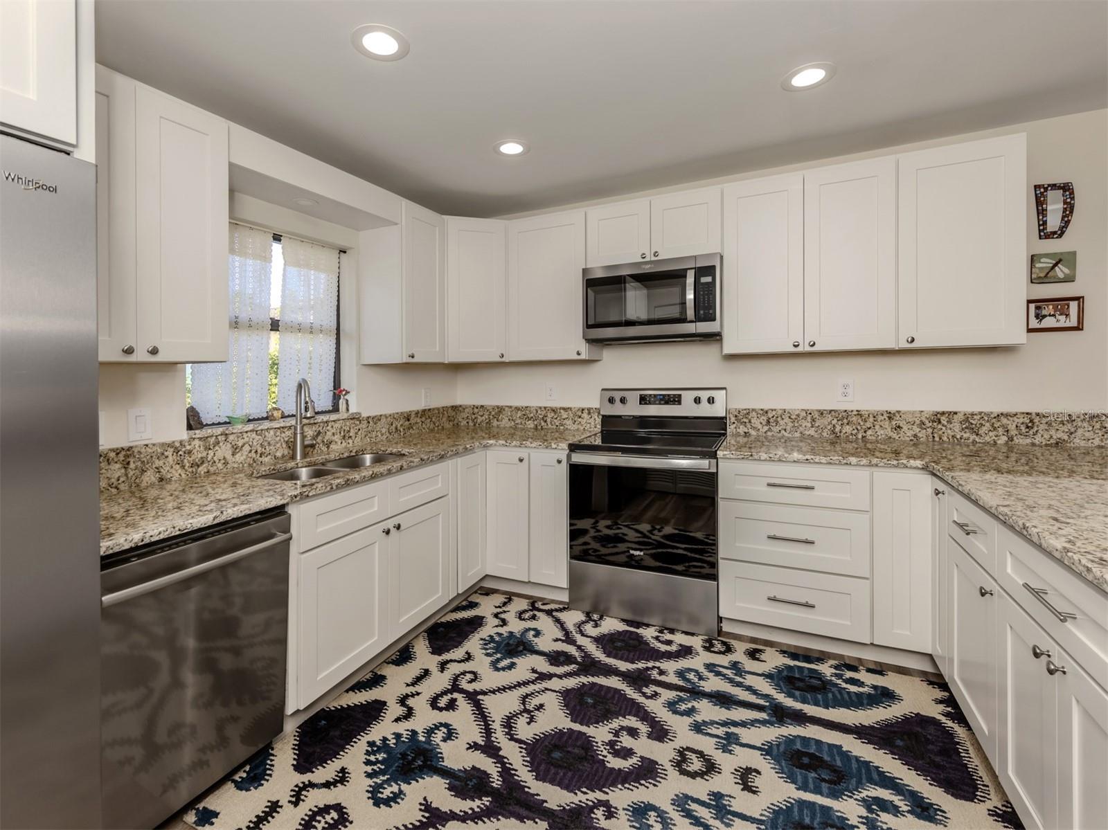 Image 19 of 74 For 4060 Barbary Lane