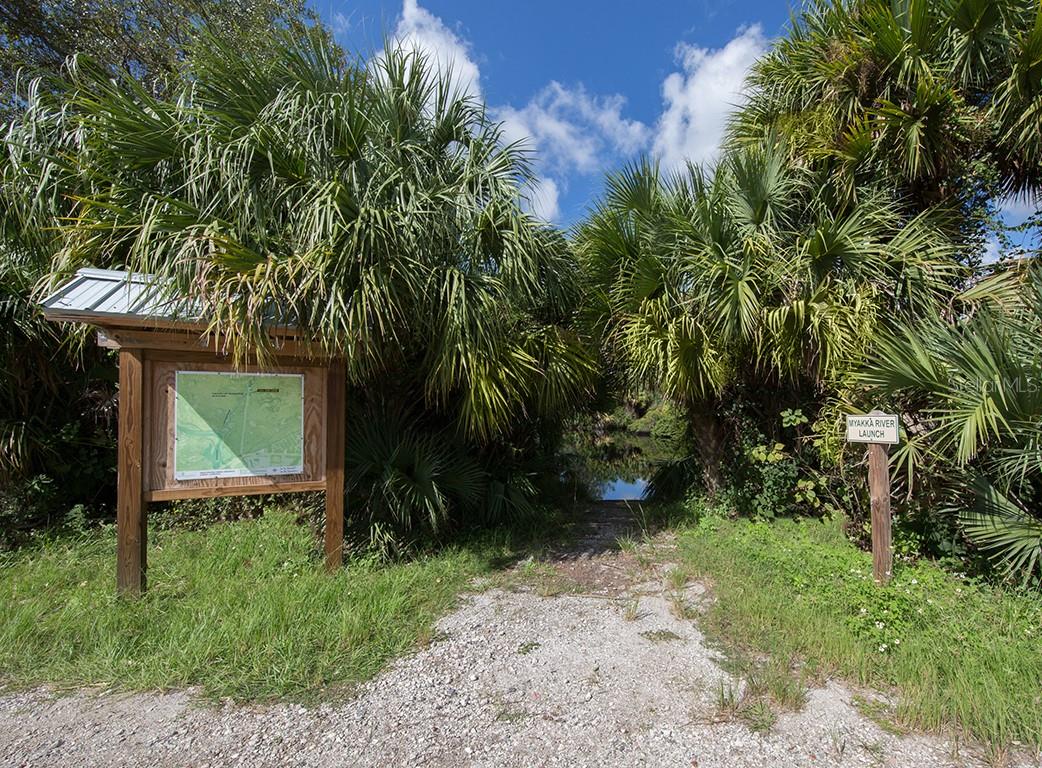 Image 36 of 74 For 4060 Barbary Lane