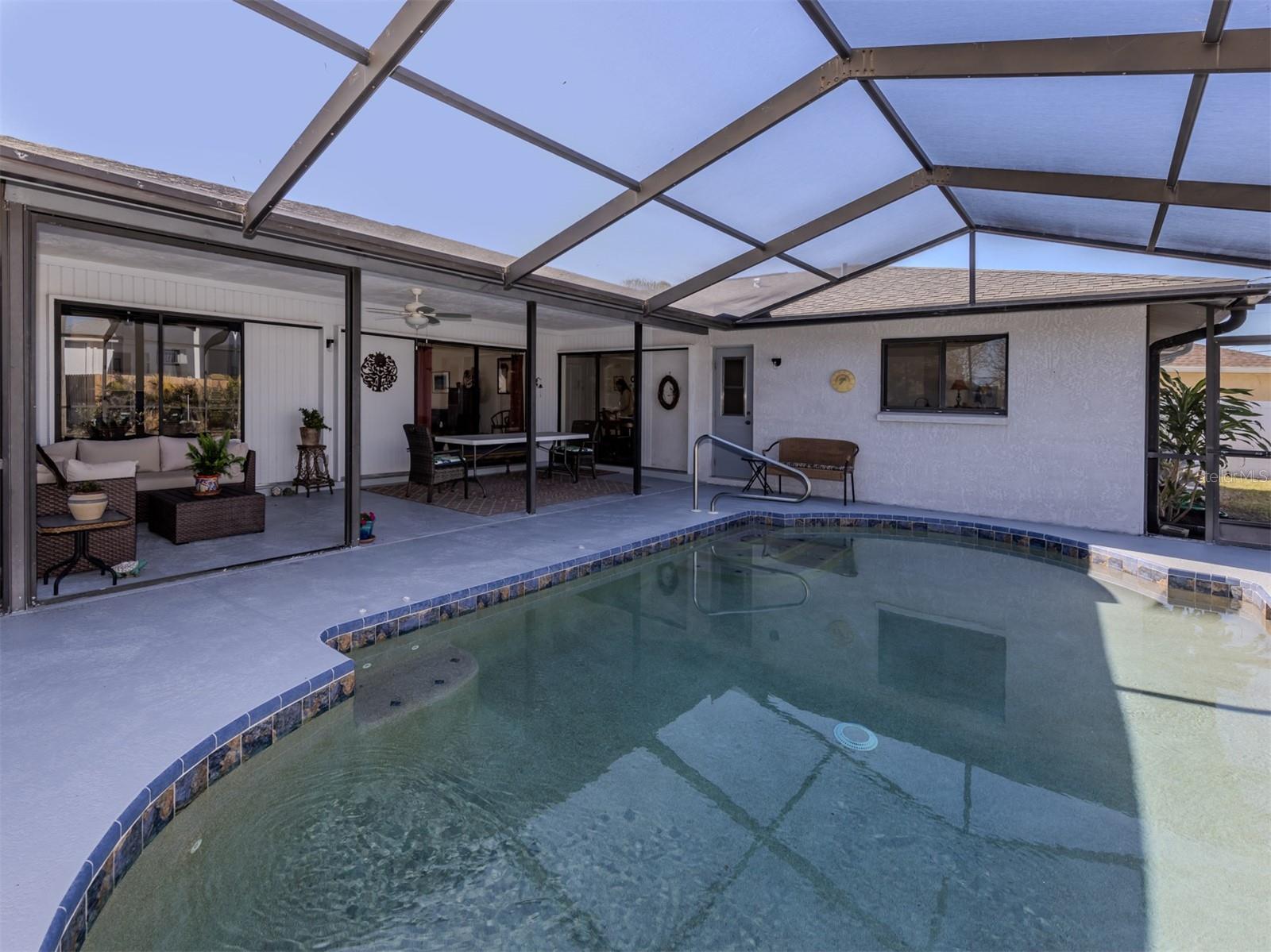 Image 6 of 74 For 4060 Barbary Lane