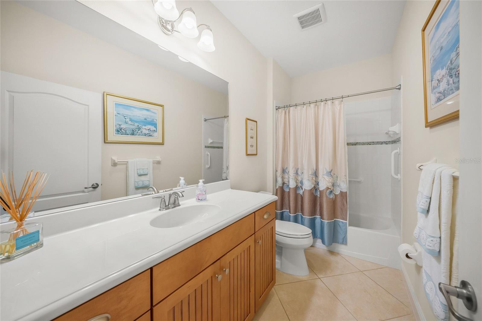 Image 20 of 56 For 11204 Mcdermott Court 11204