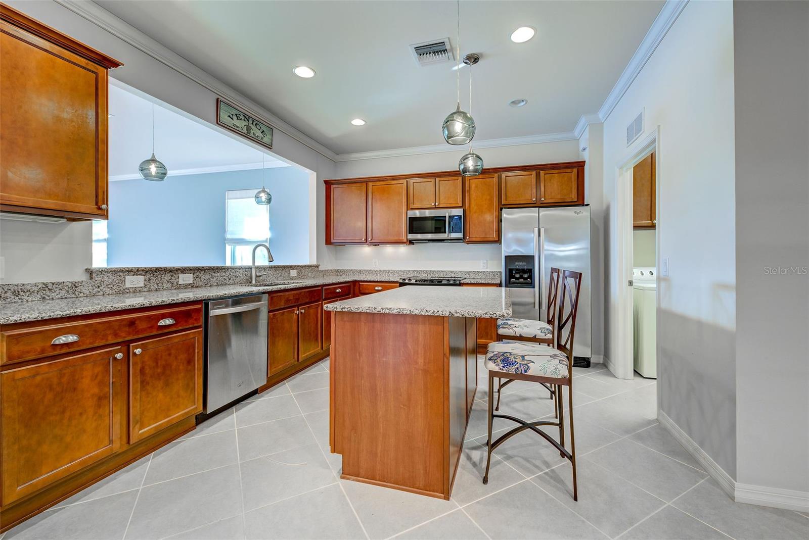 Image 12 of 100 For 19374 Rizzuto Street