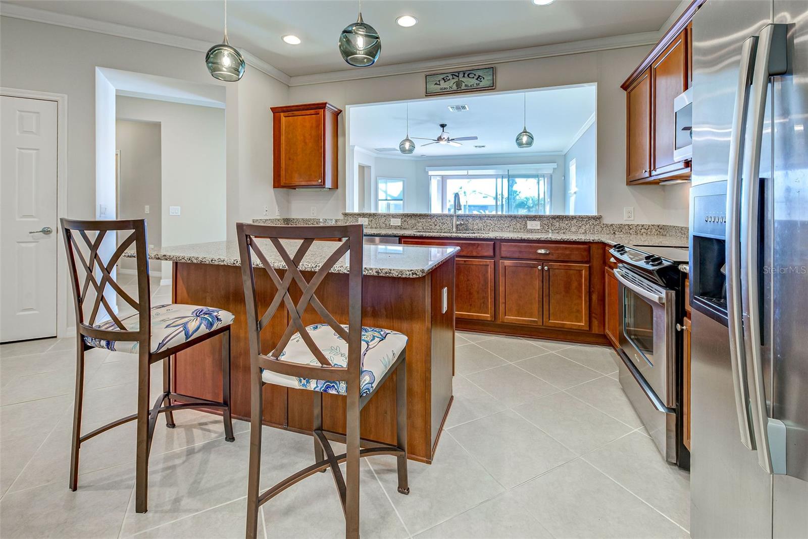 Image 16 of 100 For 19374 Rizzuto Street