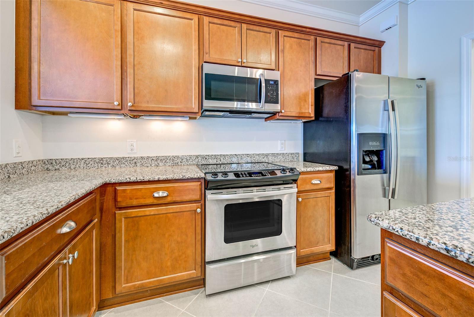 Image 17 of 100 For 19374 Rizzuto Street