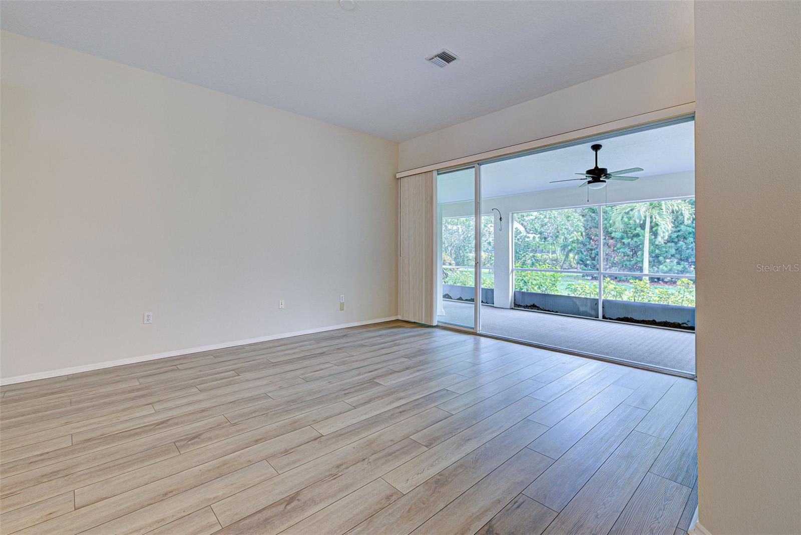 Image 12 of 64 For 339 Meadow Beauty Court