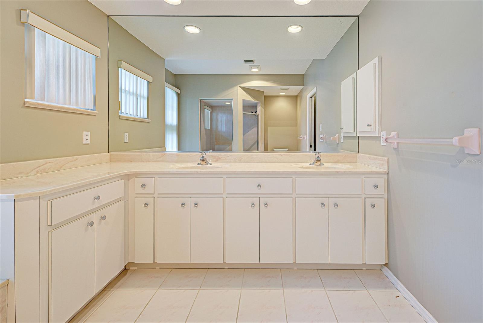 Image 38 of 64 For 339 Meadow Beauty Court