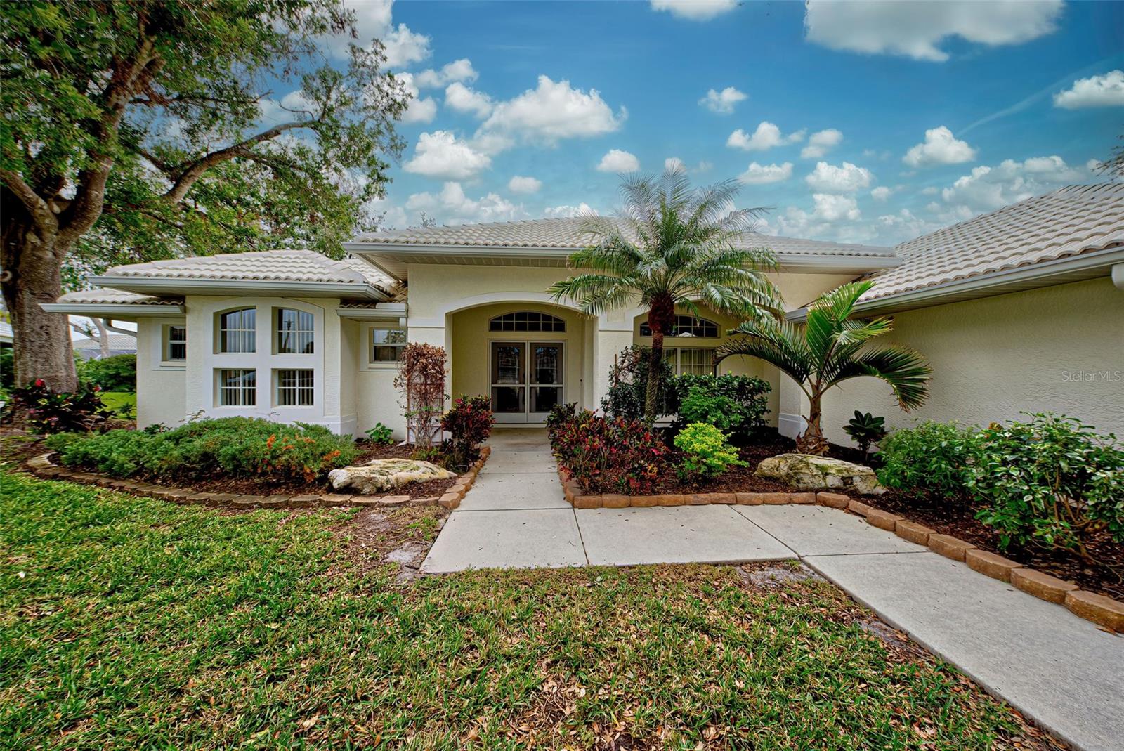 Image 4 of 64 For 339 Meadow Beauty Court