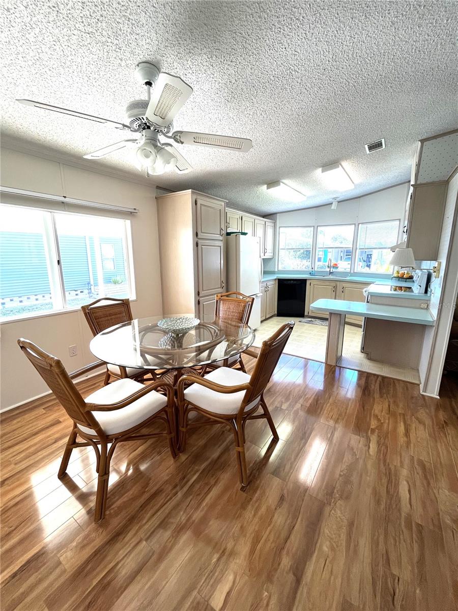 Image 11 of 64 For 563 Portside Drive
