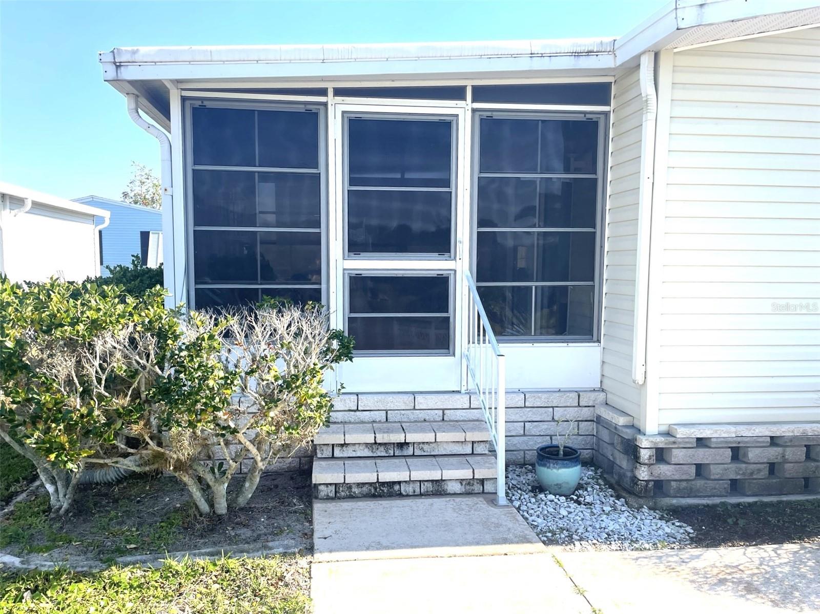 Image 4 of 64 For 563 Portside Drive