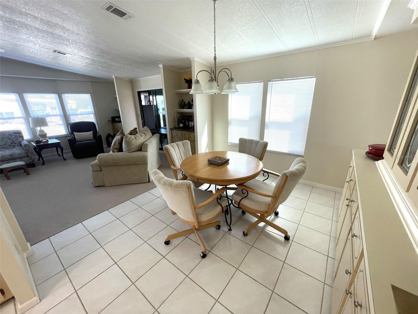 Image 11 of 54 For 346 Mariner Drive