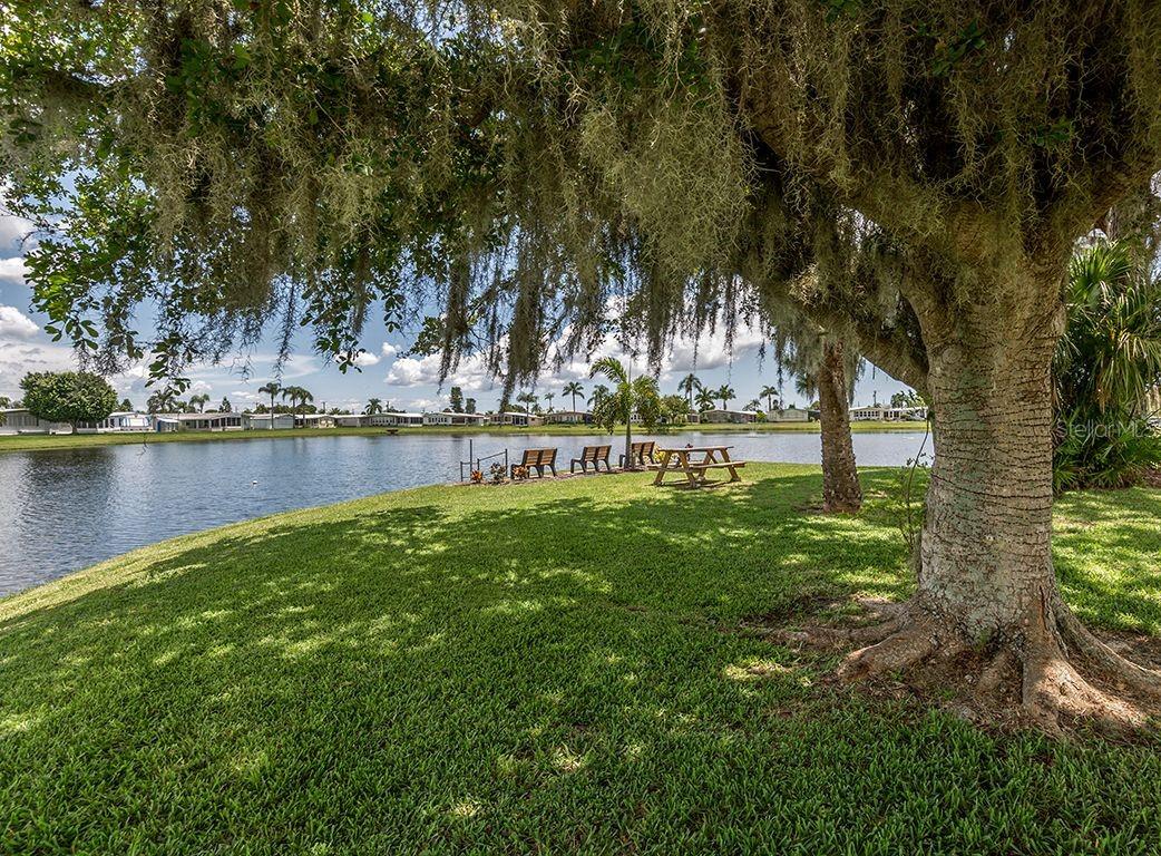 Image 40 of 54 For 346 Mariner Drive