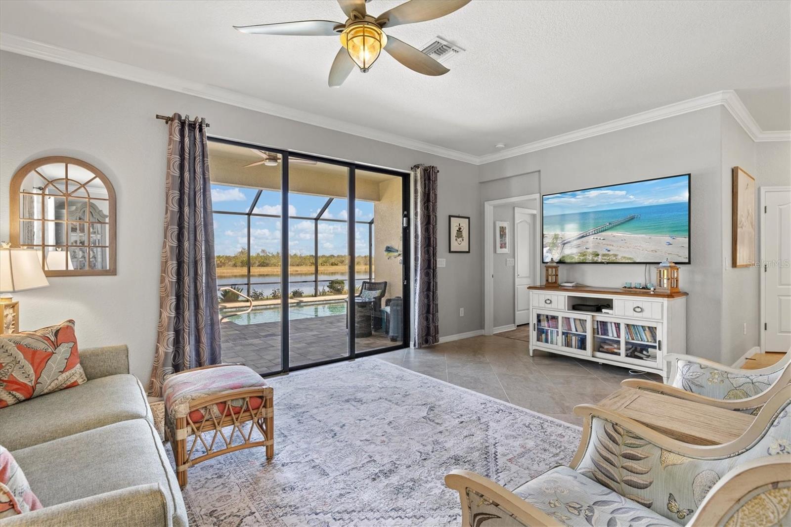 Image 11 of 88 For 10466 Medjool Drive