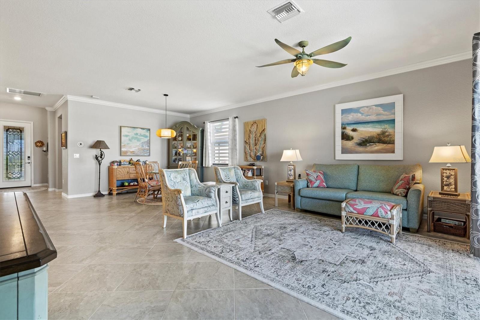 Image 13 of 88 For 10466 Medjool Drive