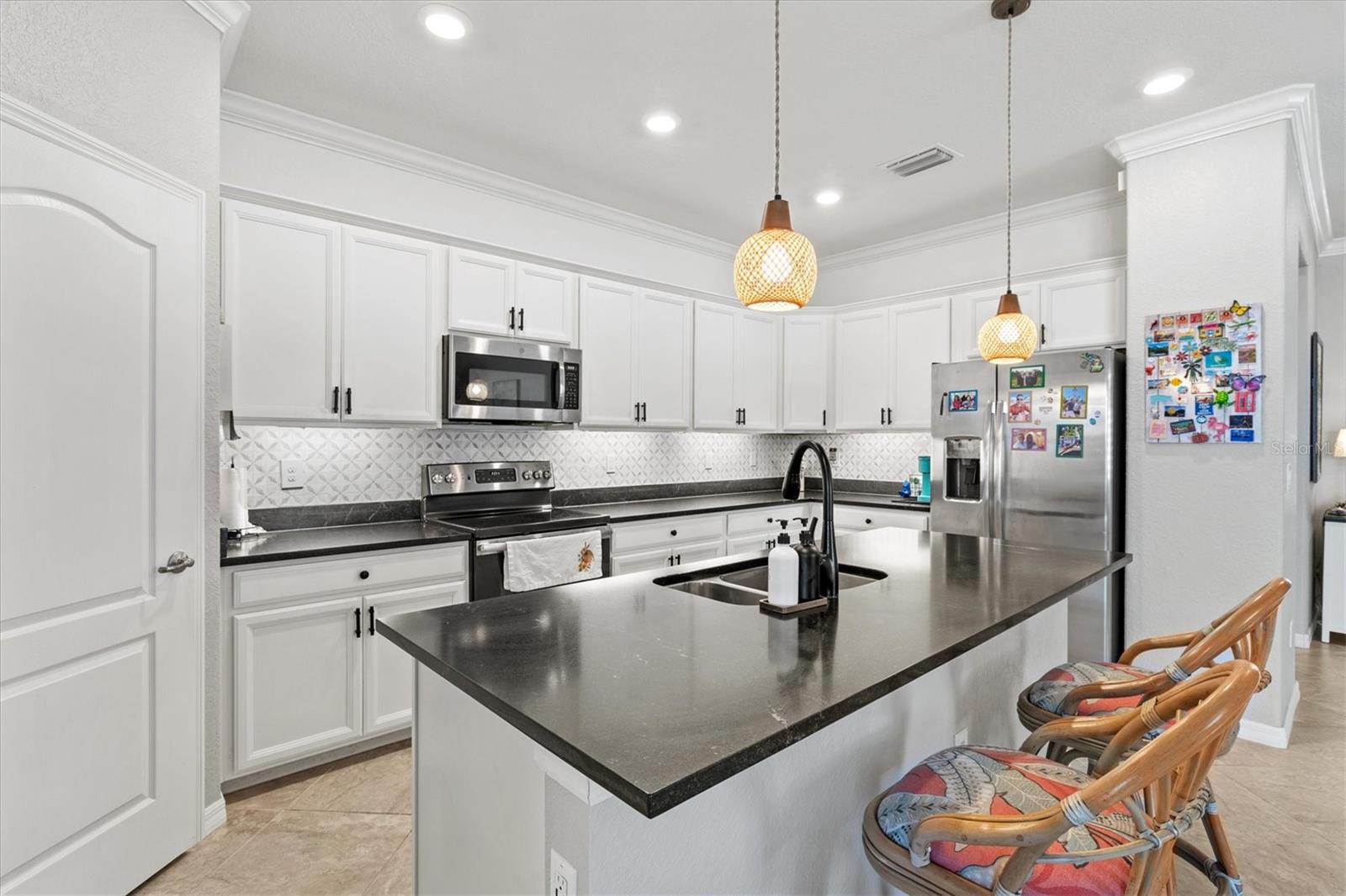 Image 16 of 88 For 10466 Medjool Drive