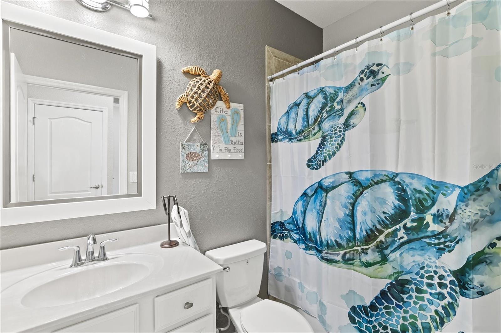 Image 31 of 88 For 10466 Medjool Drive