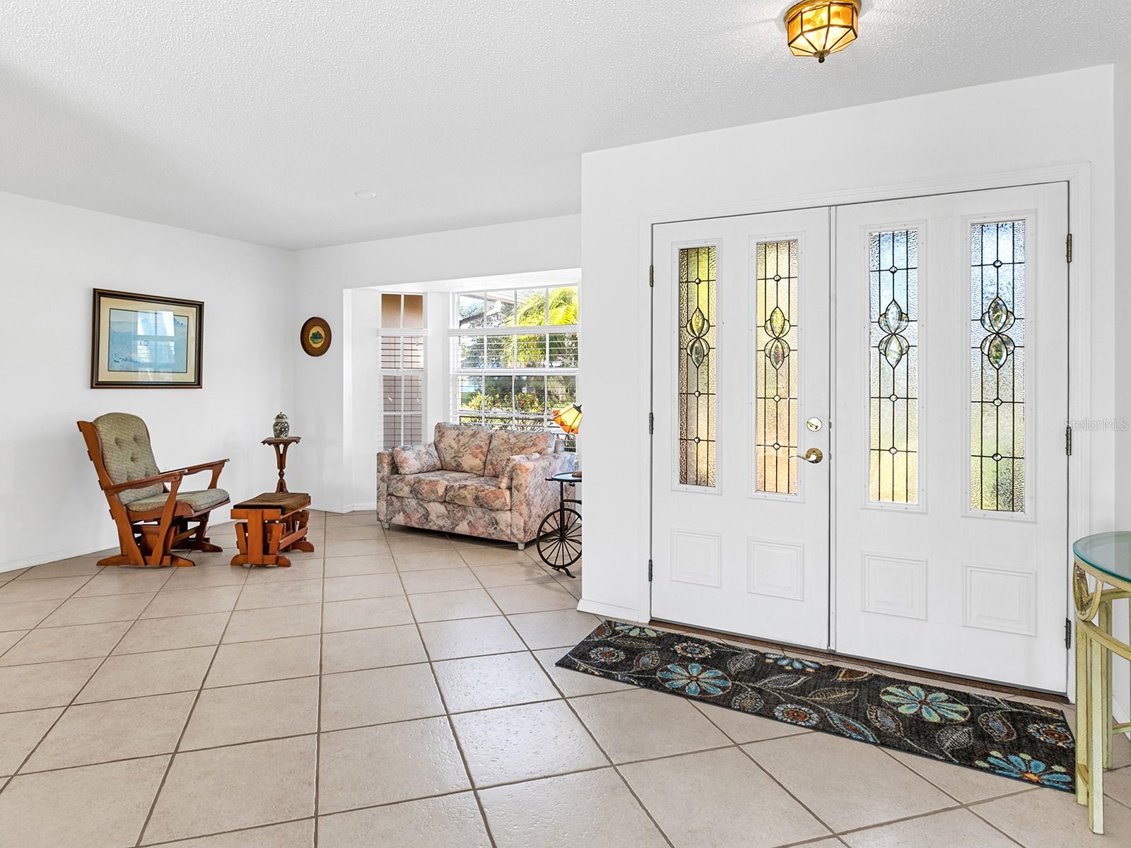 Image 12 of 41 For 1773 Hudson Street