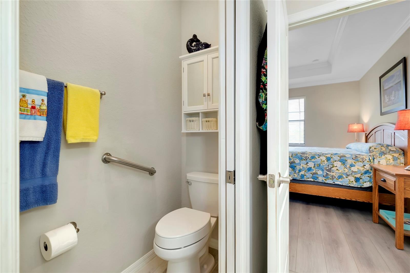 Listing photo id 38 for 13730 Vancanza