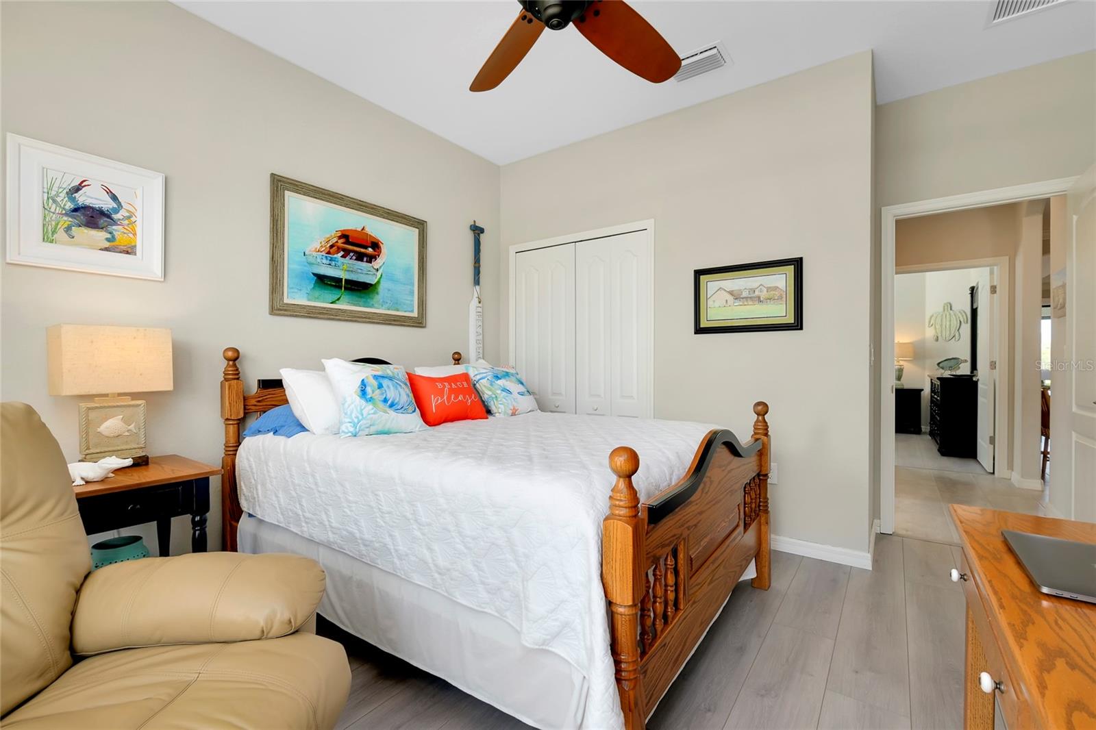 Listing photo id 44 for 13730 Vancanza