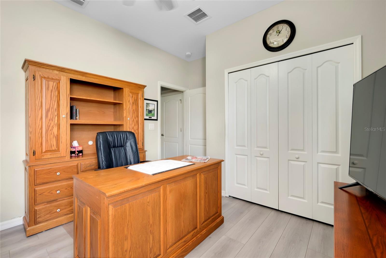 Listing photo id 47 for 13730 Vancanza