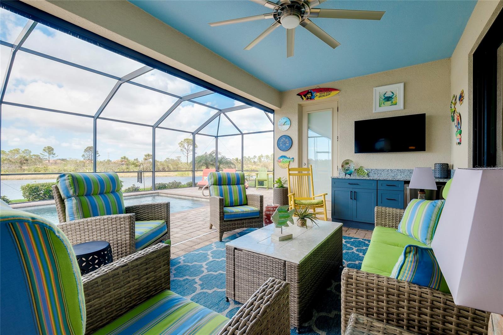 Listing photo id 51 for 13730 Vancanza