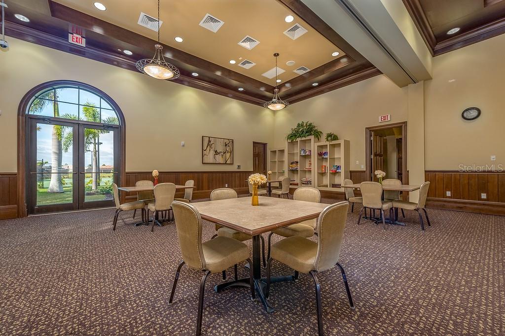 Listing photo id 85 for 13730 Vancanza