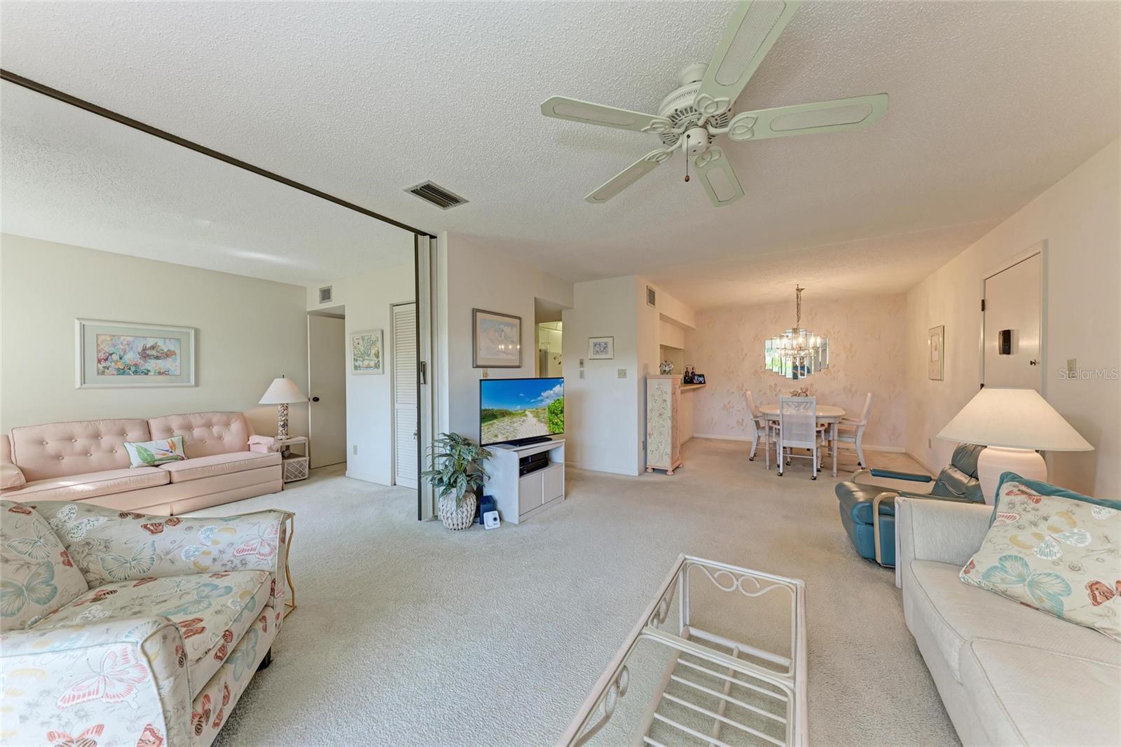 Image 11 of 53 For 630 Bird Bay Drive E 208