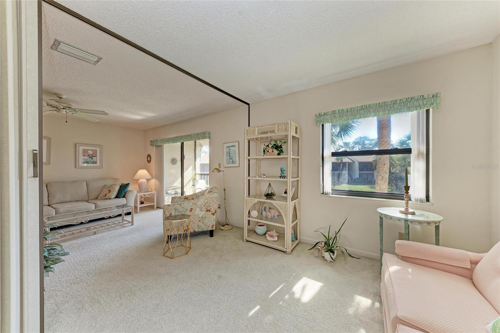 Image 14 of 53 For 630 Bird Bay Drive E 208