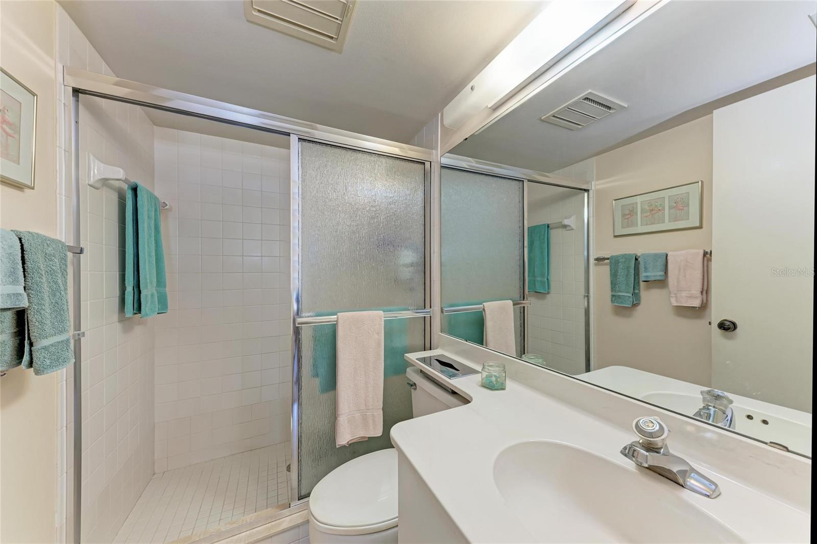 Image 30 of 53 For 630 Bird Bay Drive E 208