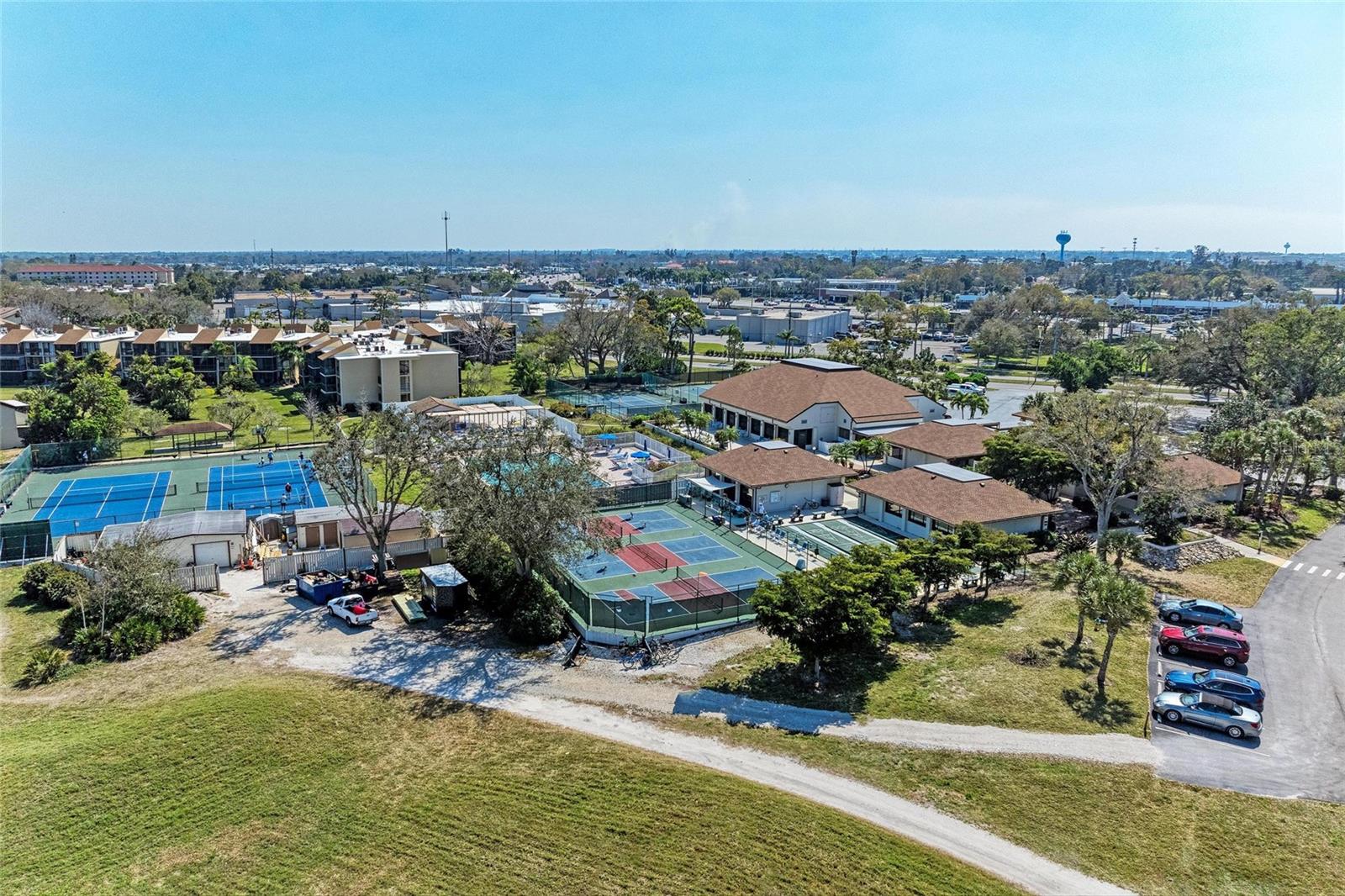 Image 39 of 53 For 630 Bird Bay Drive E 208