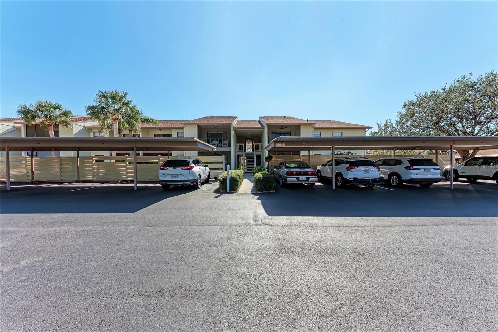 Image 41 of 53 For 630 Bird Bay Drive E 208