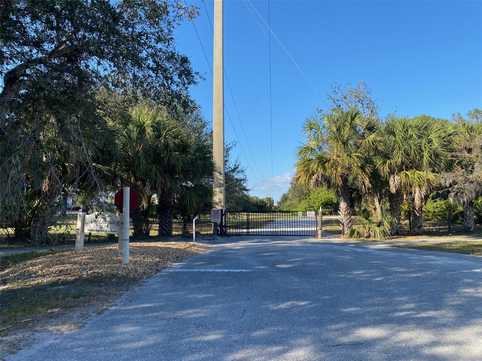 Image 67 of 77 For 1596 Landfall Drive