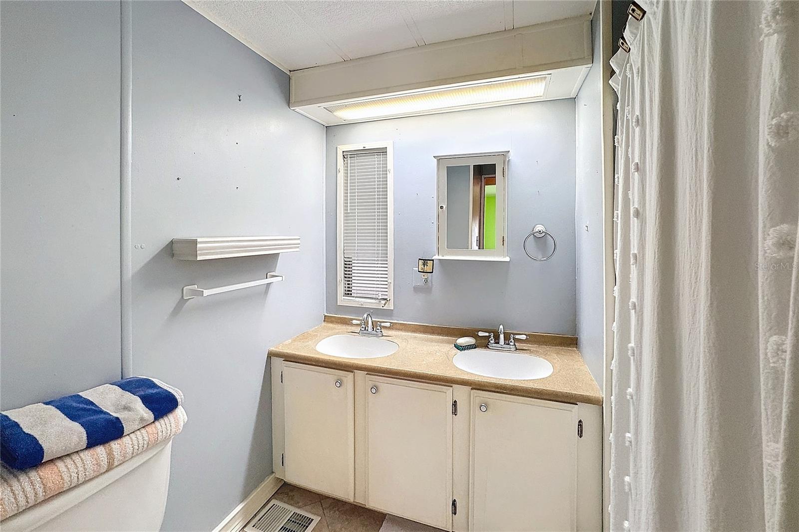 Image 17 of 54 For 1240 Seagull Drive