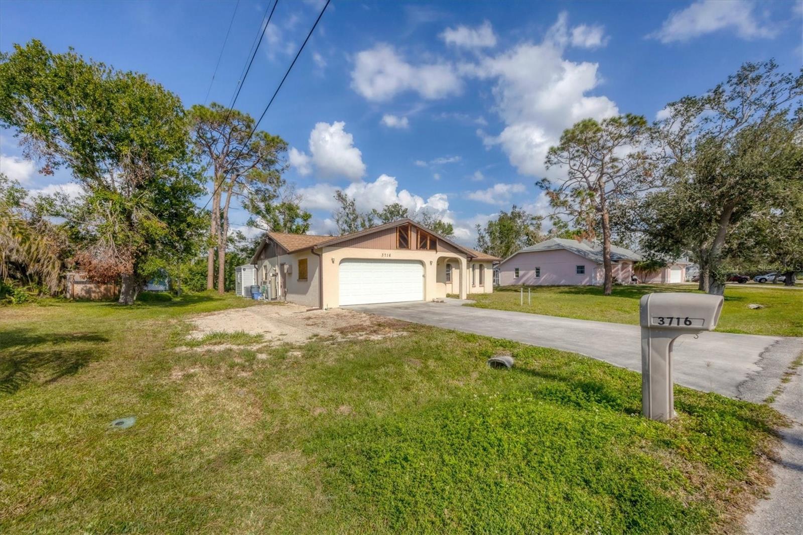 Image 3 of 51 For 3716 Dunbar Road