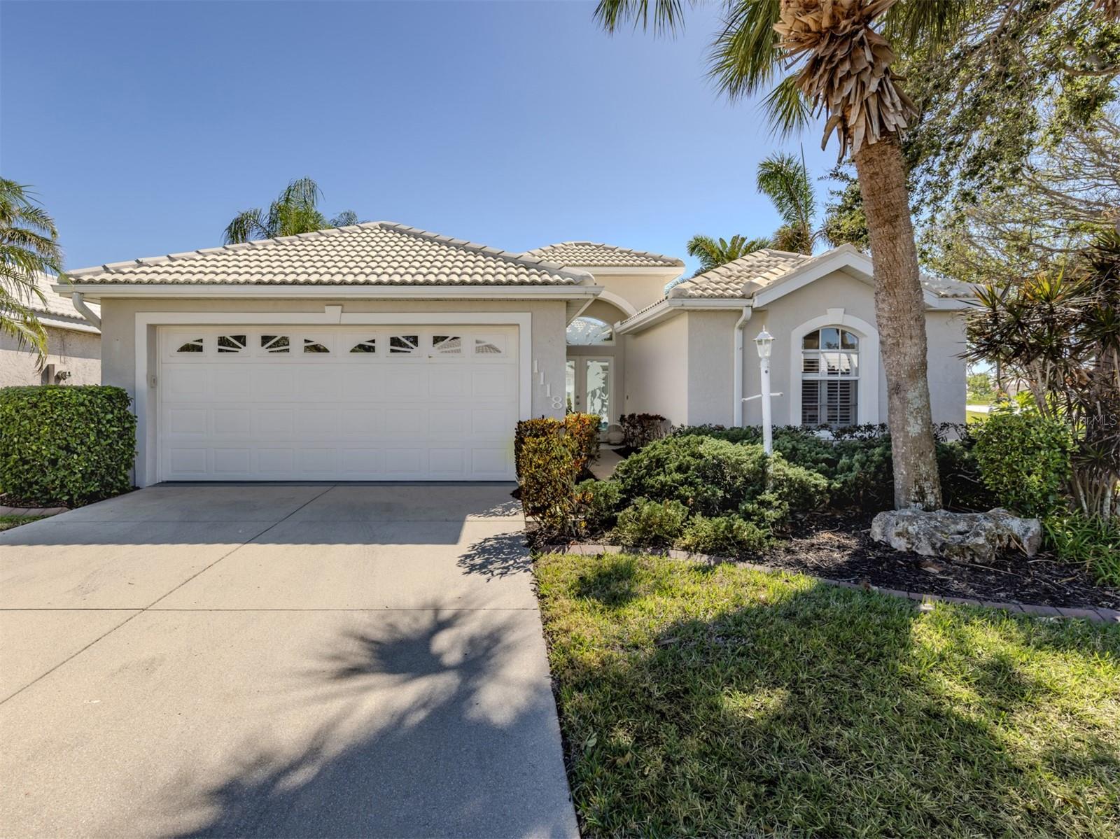 Details for 1118 Southlake Court, VENICE, FL 34285