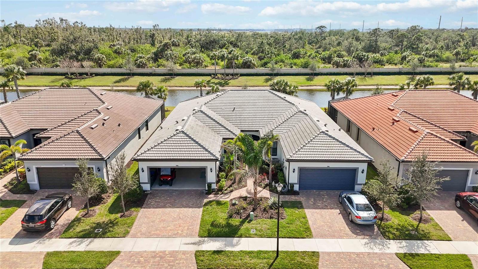 Image 40 of 65 For 13867 Vadini Street