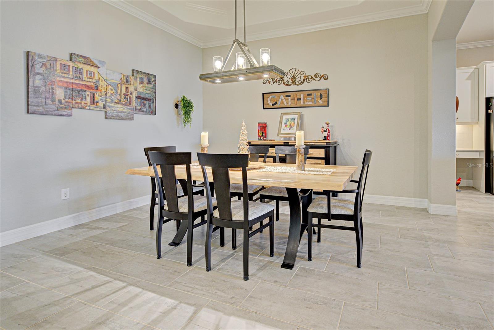 Image 11 of 93 For 23415 Waverly Circle